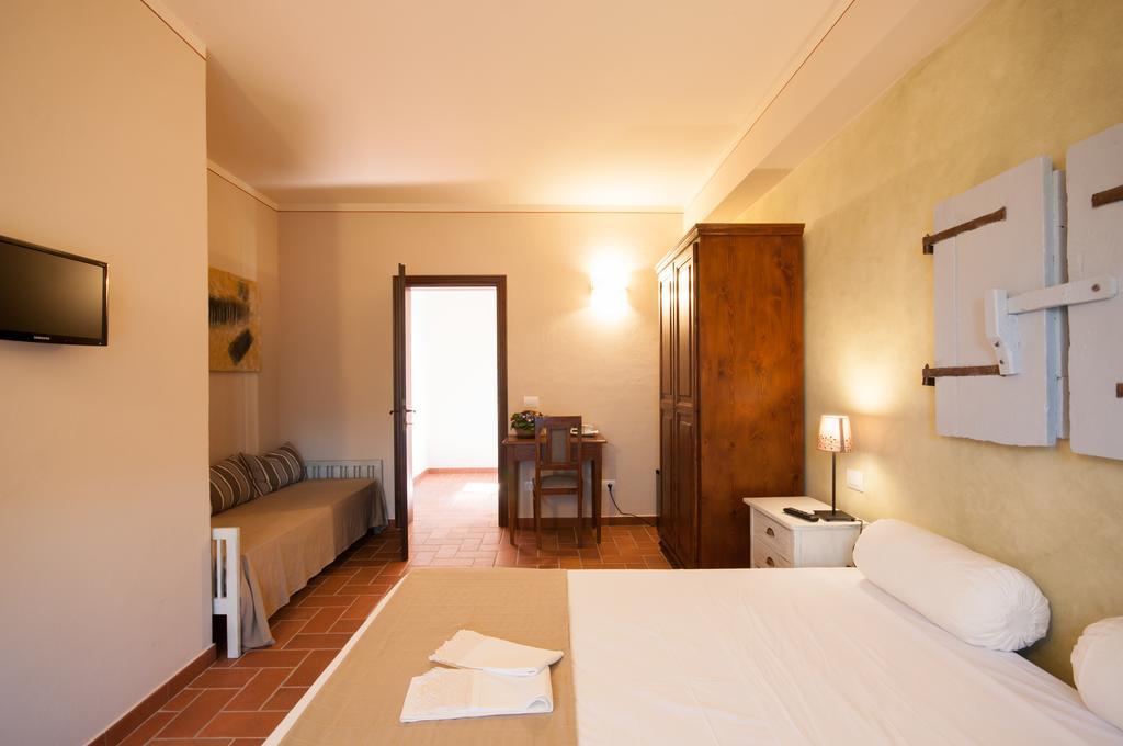 Agriturismo Borgo Tra Gli Olivi 카스티글리온플로렌티노 객실 사진
