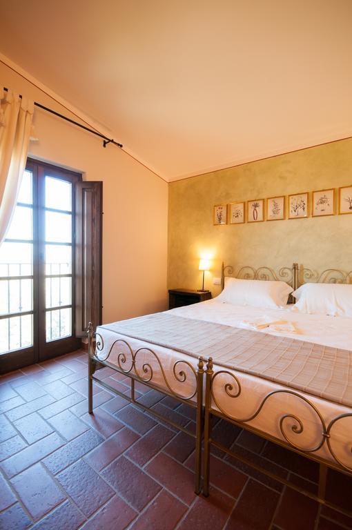 Agriturismo Borgo Tra Gli Olivi 카스티글리온플로렌티노 외부 사진